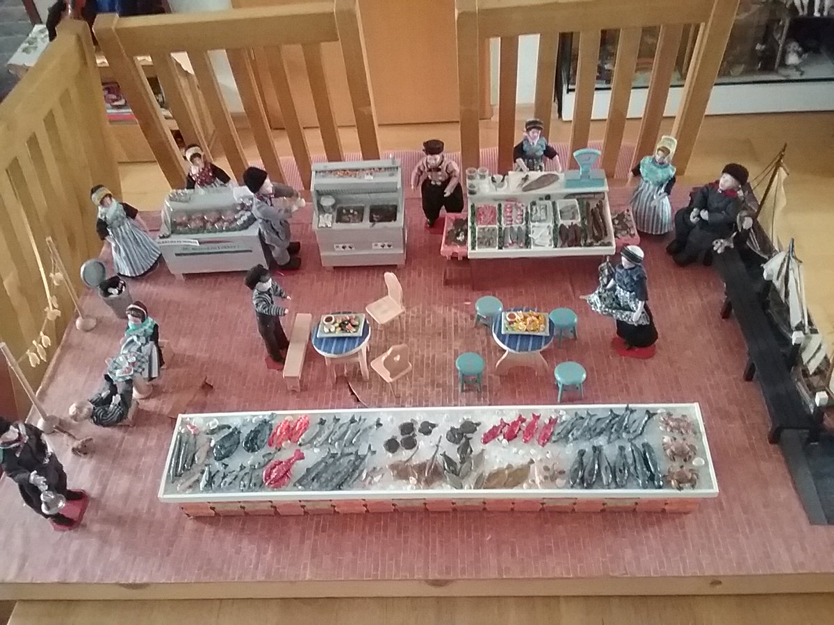 Vanaf nu inde etalage, , URKER VIS FOOD FESTIVAL IN MINIATUUR,,