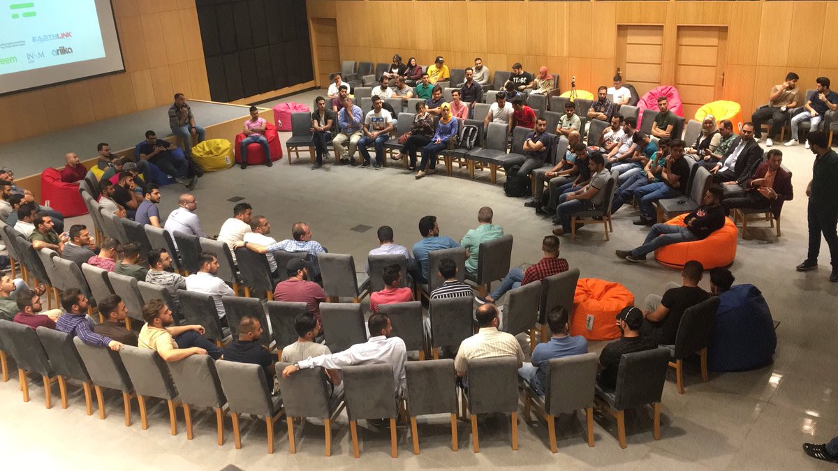 duaanagem's tweet photo. نقاشات تكنولوجيا ممتعة ب جلسة the week #رمضانك_بالمحطة #ramadanmeetup @thestationiq https://t.co/rVNsh4hOvV