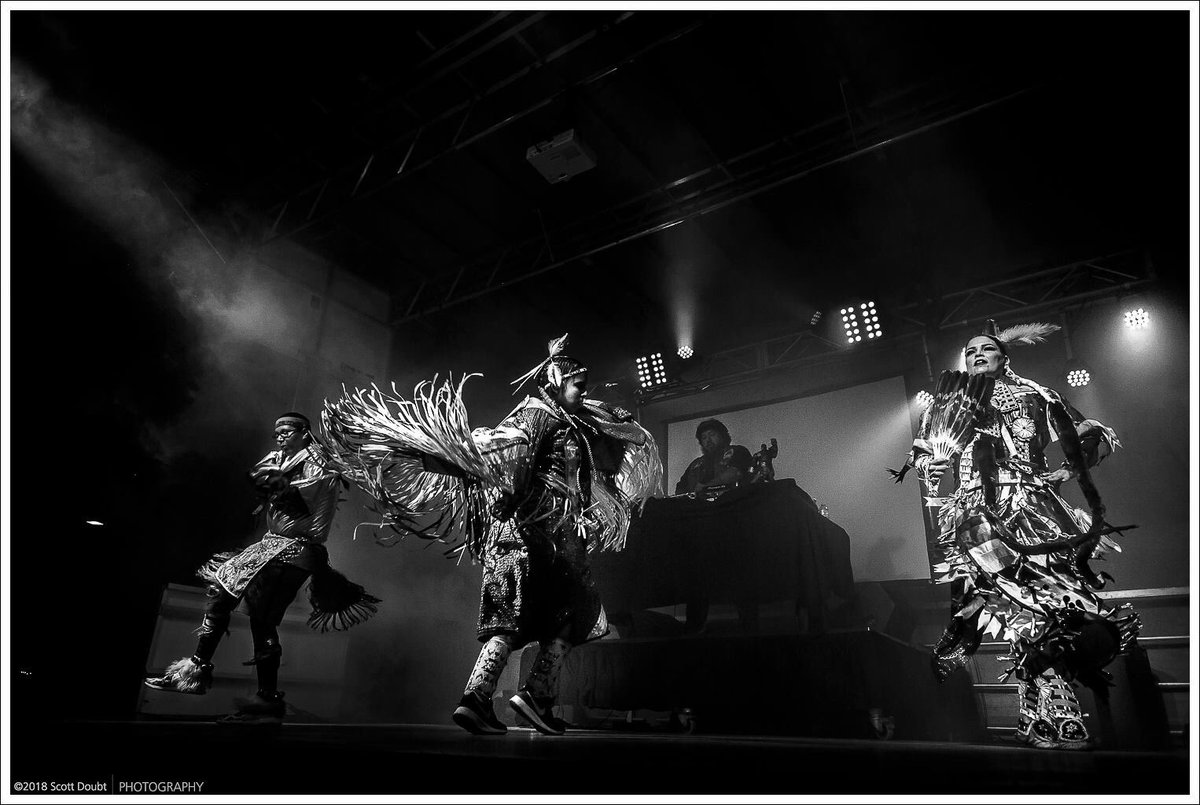 sd3design's tweet photo. DJ #BEARwitness of @atribecalledred headlined 1st night of #WESTFEST15 with gorgeous indigenous dancers Rhonda Doxator, Sunrise Biidaaban  Dreaver &amp; Theland Kicksosway @WESTFESTInfo #ScottDoubtPhotography https://t.co/4FGzRNLvih