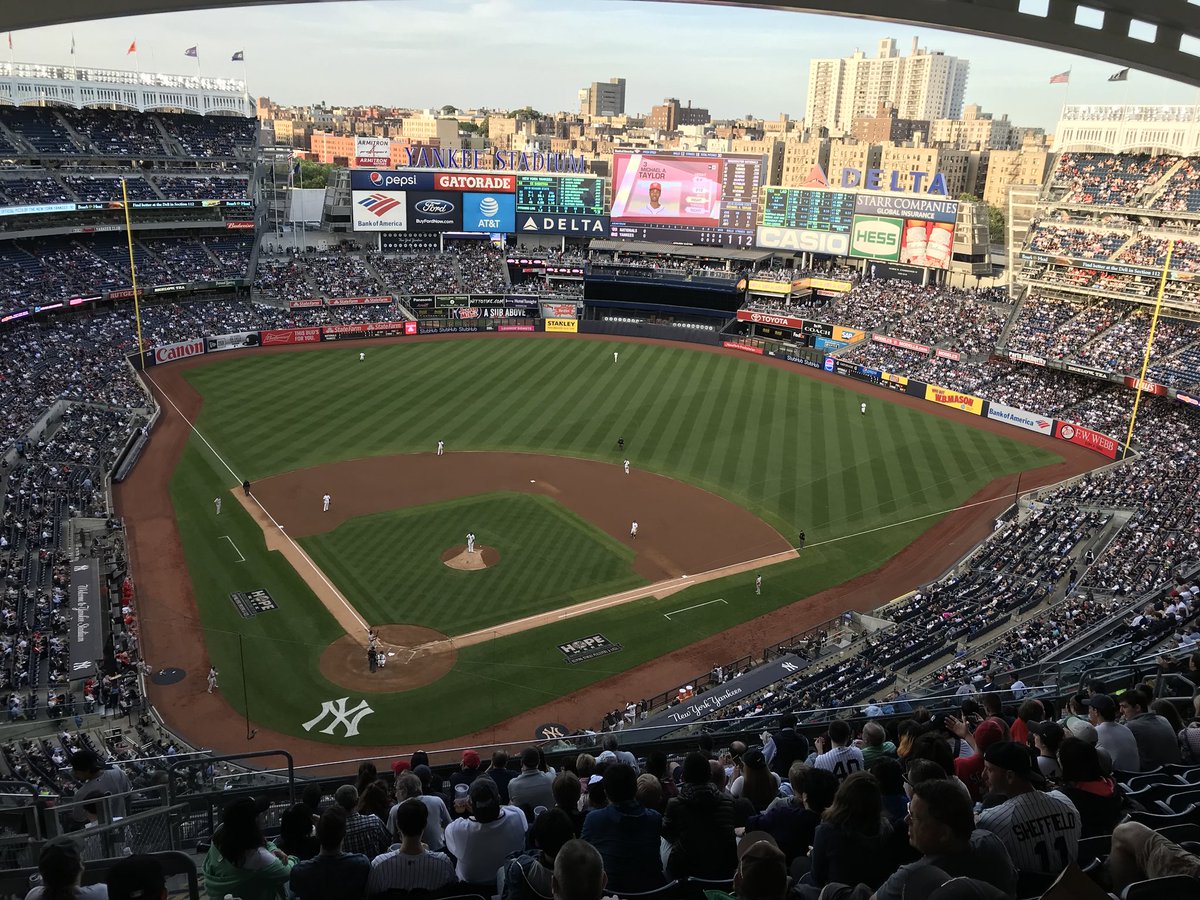 albarnes73's tweet photo. Go Yankees!  #attnyy https://t.co/PwghXpOIuC