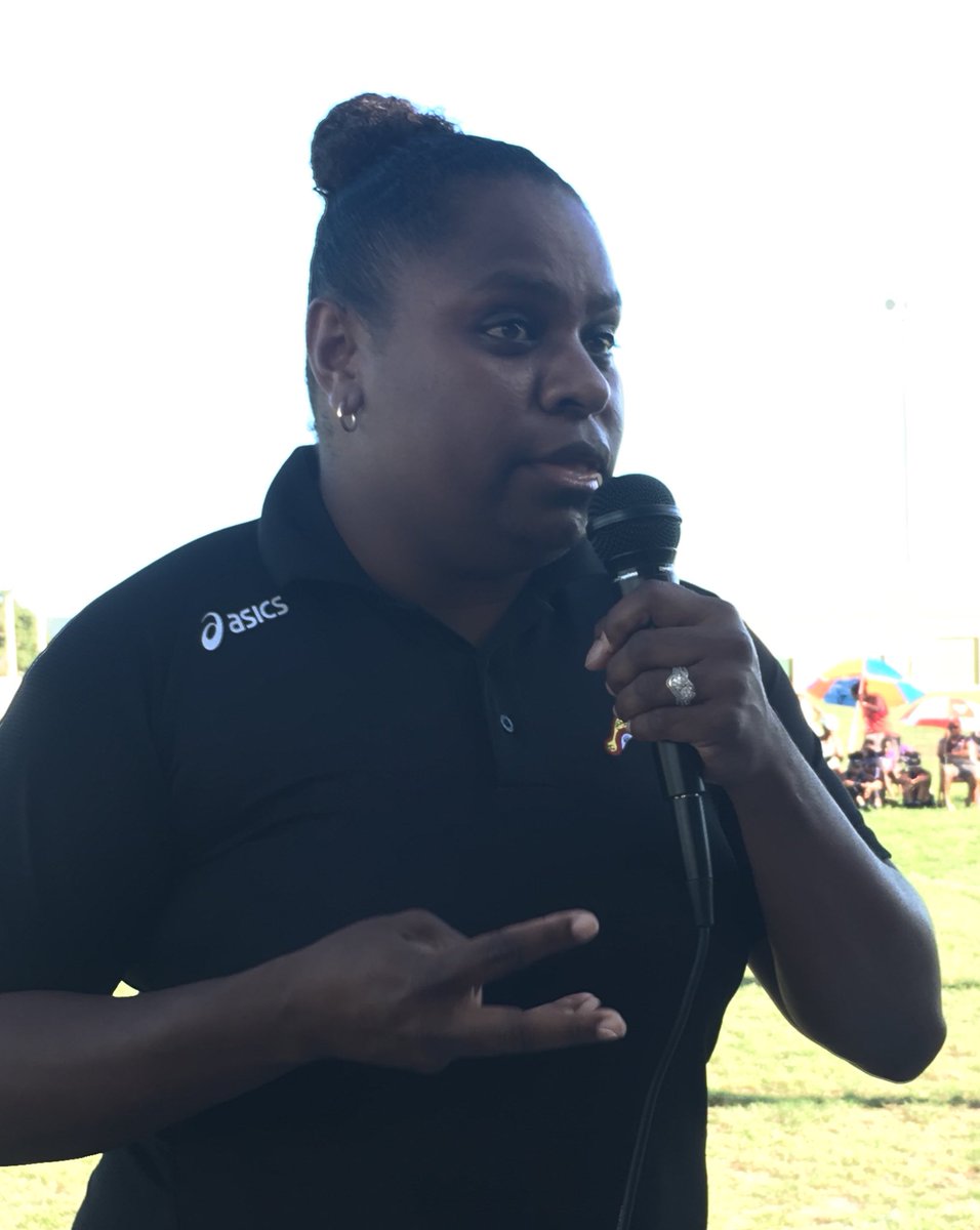 Talking #RunSweatInspire on <a href="/RNBreakfast/">RN Breakfast</a> with Elsie Seriat OAM from Thursday Island <a href="/IndigMaraProjct/">The Indig Mthn Found</a> Grad, change agent &amp; inspiration <a href="/ElsieSeriat/">Elsie Seriat</a>