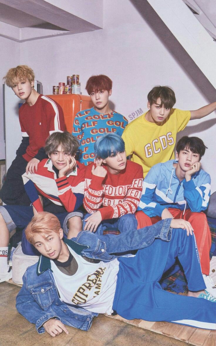 evaliana's tweet photo. Thanks u very much❤ You are my inspirations. Keep spirit bangtan. I hope u Always success ❤ 
#BTS 
#5YearsWithBTS 
#5thFlowerPathWithBTS 
#thanksbts https://t.co/dF5HnNU2cX