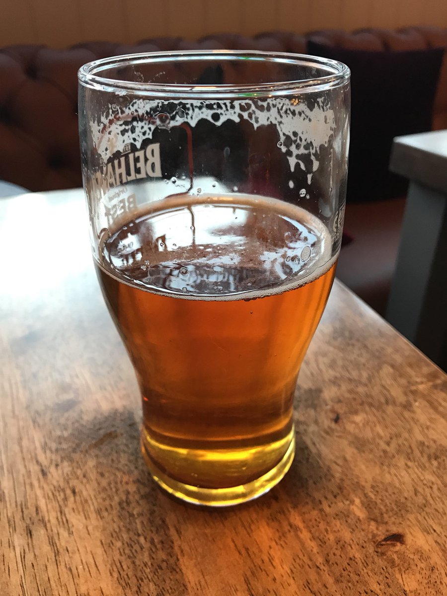 SimonGodfreyUK's tweet photo. Went home to finish my blog. Ten minutes in and there’s a knock at the door. Carry on with blog and 15 minutes later there’s another knock at the door. Given up on blog for tonight... #interuptions #timothytaylor https://t.co/n9PLnECtw5