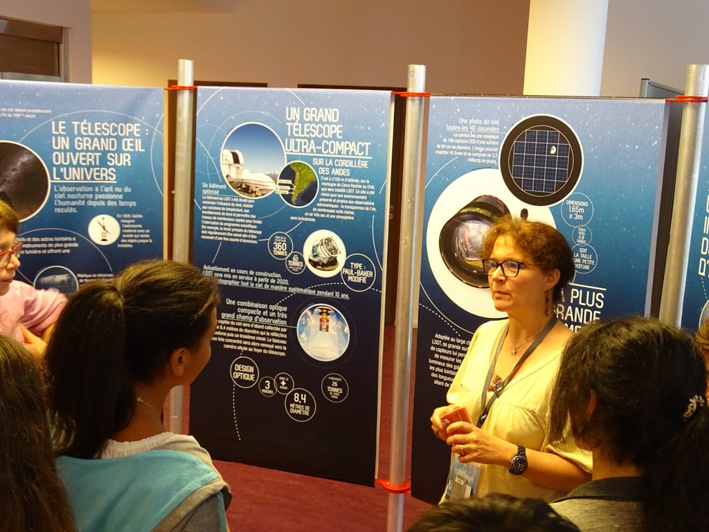 LSST_France's tweet photo. #LSSTEurope is also the opportunity to do some outreach! A classroom from @savantures came to discuss with Cécile Renault from LPSC @IN2P3_CNRS https://t.co/lYW08HNDQQ