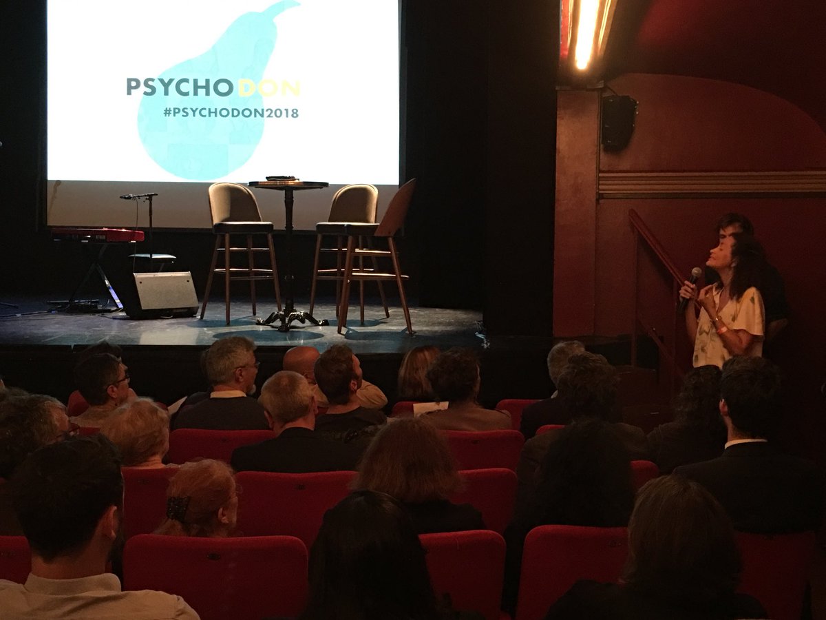 DomGoupillon's tweet photo. ⁦@FrederiqueBedos⁩ témoigne sur la maladie psychique de sa maman ⁦@projetimagine⁩ @psychodon2018 https://t.co/as0W9rAayk