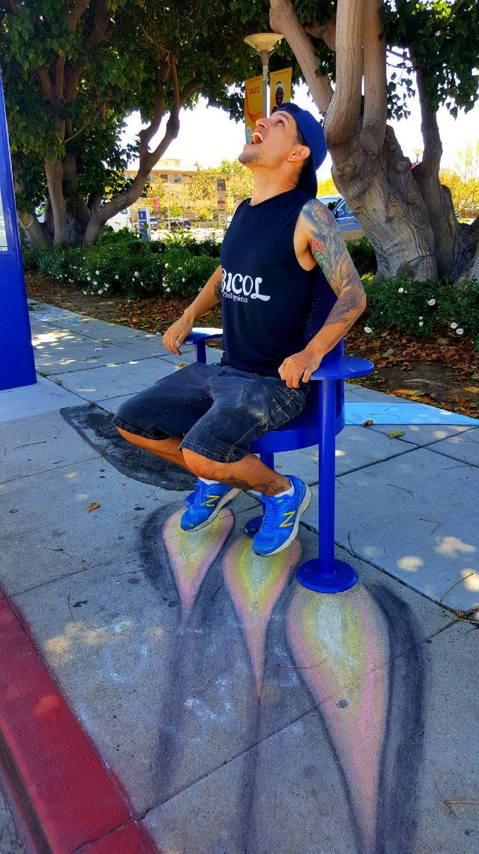 CollideHQ's tweet photo. Shout out to our Collide Creator @Havenaq for creating this awesome chalk art for us for #SMWLA! #CreateConnectCollide @summerlynnhart7 https://t.co/Az9peiZObE