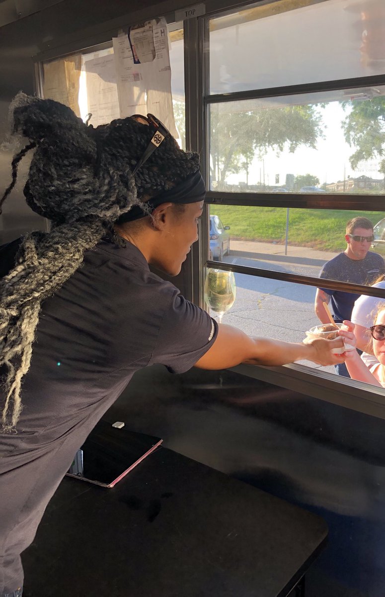 We love serving you guys! Come see us this weekend to get some yummy alcoholic treats
#gettipsy #tipsytreats #juneteenth #alcoholicicecream #midwestcity #okc #okcfoodtrucks #foodtruck #eatlocal #localbusiness #womenowned