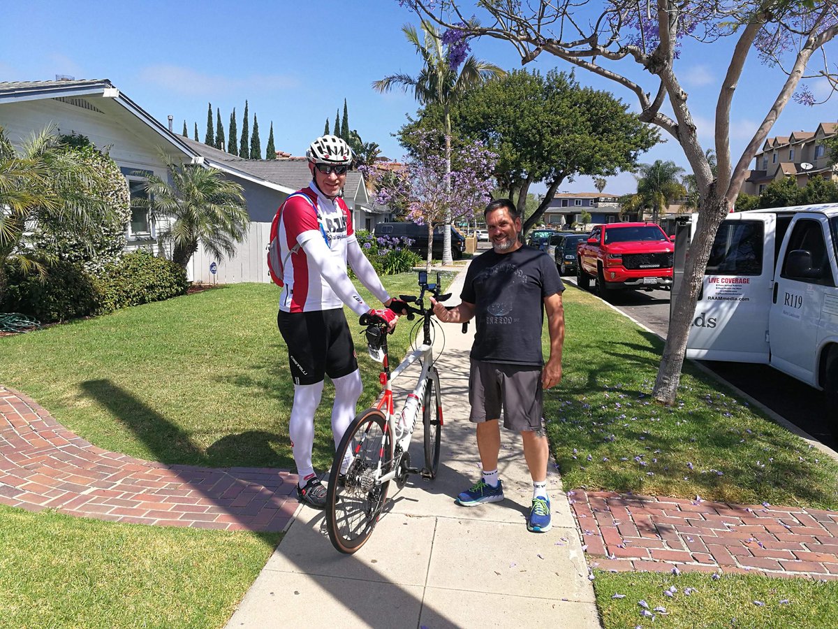 MLandsmann's tweet photo. Pre start photos #raceacrossthewest #vikingsinthewest #cyclekids https://t.co/6ghpg1ApQN