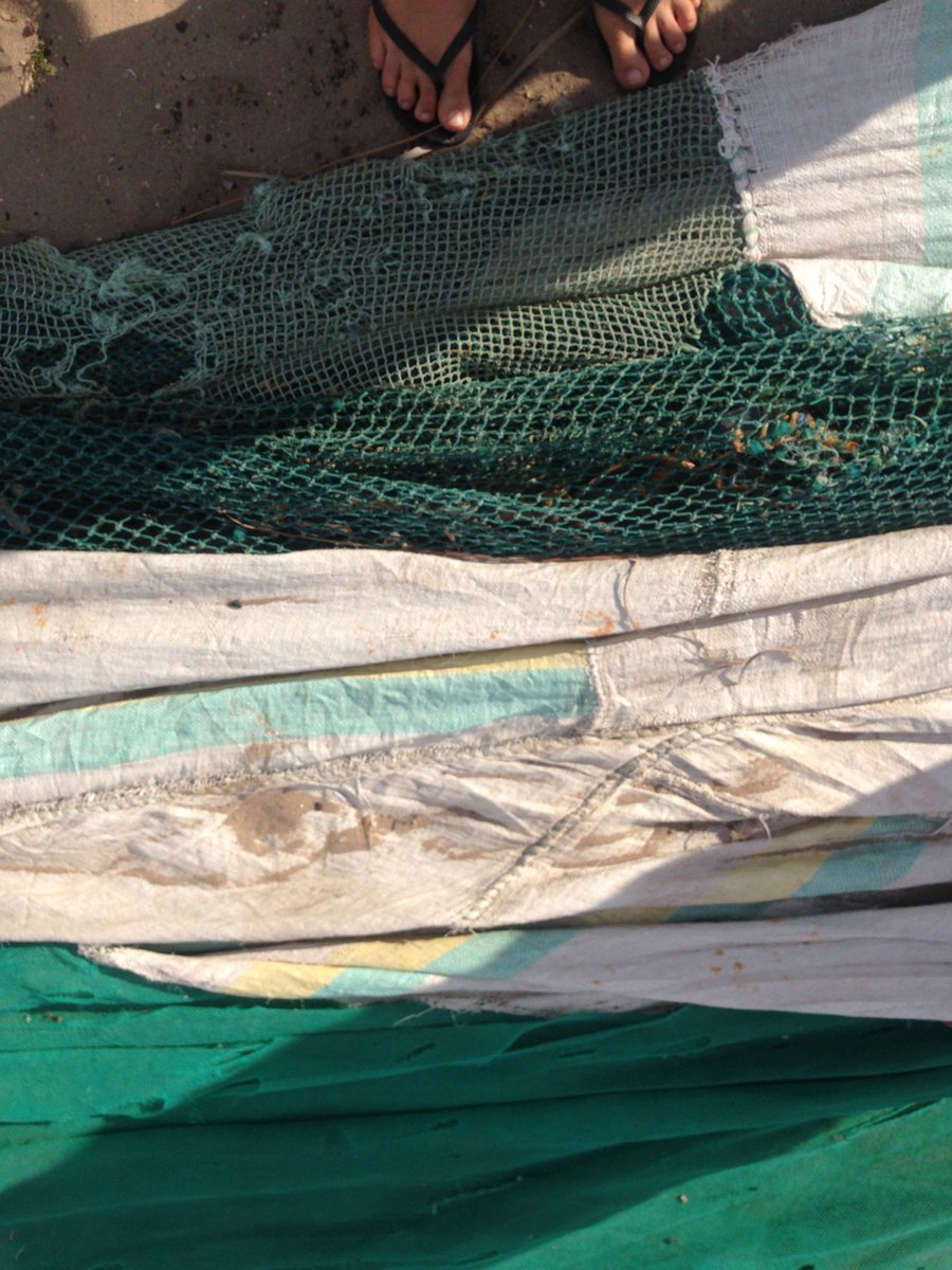 #artisanalfishing nets patched w/ #mosquitonet + ricesacks to maximise catch.#sustainable gear + #enforcement lack in artisanal sector