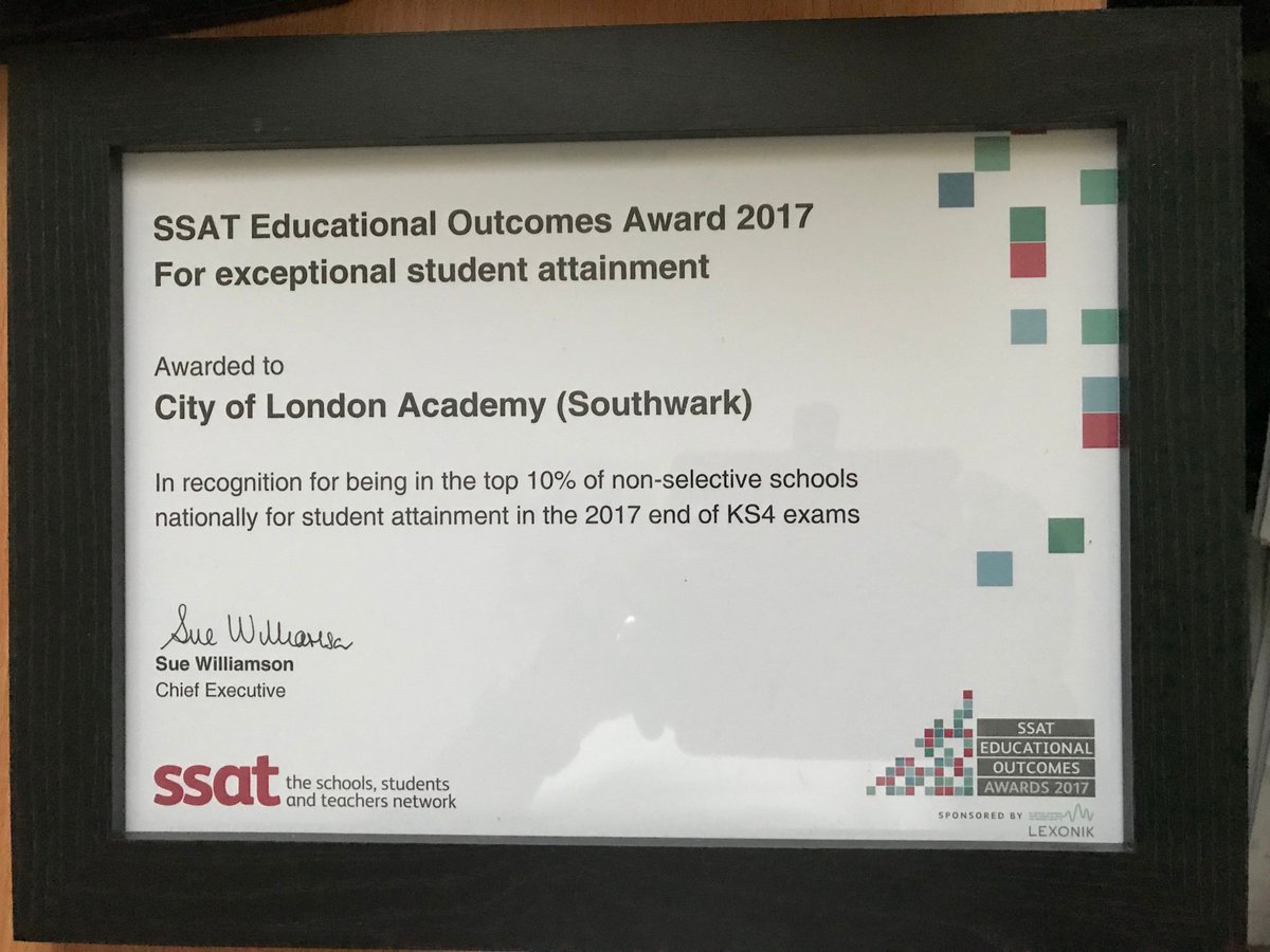 Jeffery_Quaye's tweet photo. Very excited to collect the SSAT awards today on behalf of @CoLA_Southwark @cityoflondon for high achievement for disadvantaged students and being in the Top 10% of non-selective schools nationally for attainment. Congratulations to both staff and students! #Education #SSATEdOut https://t.co/q3GeM0jMrD