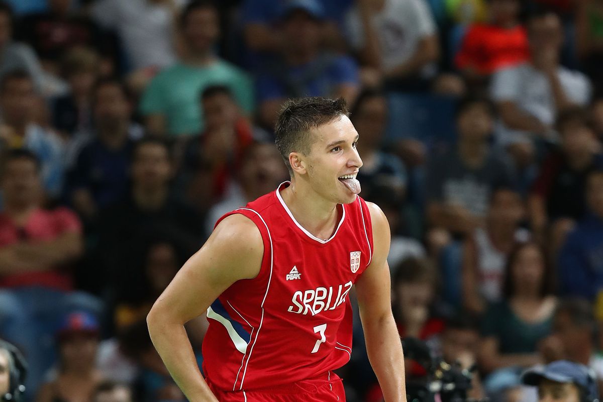 teambogdanovic8's tweet photo. 2016 Olympic Games in Rio de Janeiro. One of the most beautiful pictures. 😍🙈
#RiodeJaneiro #OI2016 #Serbia #TeamSerbia #BogdanBogdanovic #BB7 https://t.co/HcQPfpNi4O