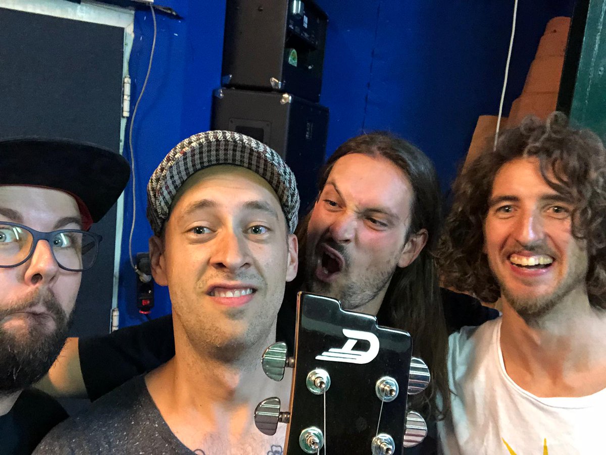 #SpiderPromotion Klassentreffen in Berlin
#TheLoveRockets : #TheAquaLung #LadyCrank #FatBelly feat. #AssCobra