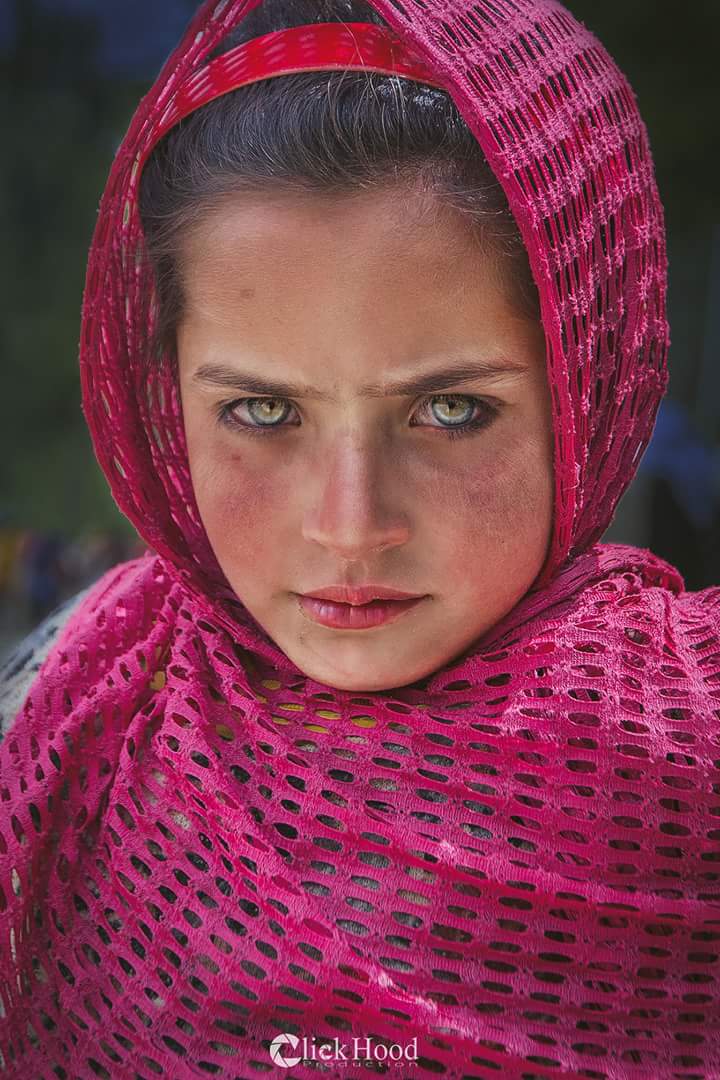 hassan_shaahh's tweet photo. Mystic eyed swati girl.
Pashtoon beauty.
Rt if u love natural pakistani beauty.
#portrait  #portraits #portraitphotography #photography  #hypnoticeyes #coloured #eyes #swat #kalam #travel https://t.co/pol5Yagv3b