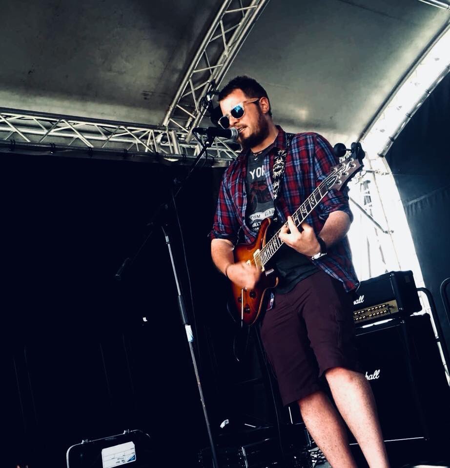 rogues_the's tweet photo. We had an absolute blast at this years @HfdFoodFest on Sunday. One of our favourite gigs of the year so far! 🎶🎸🎶🤘🤘 https://t.co/jcUxZy8vKF