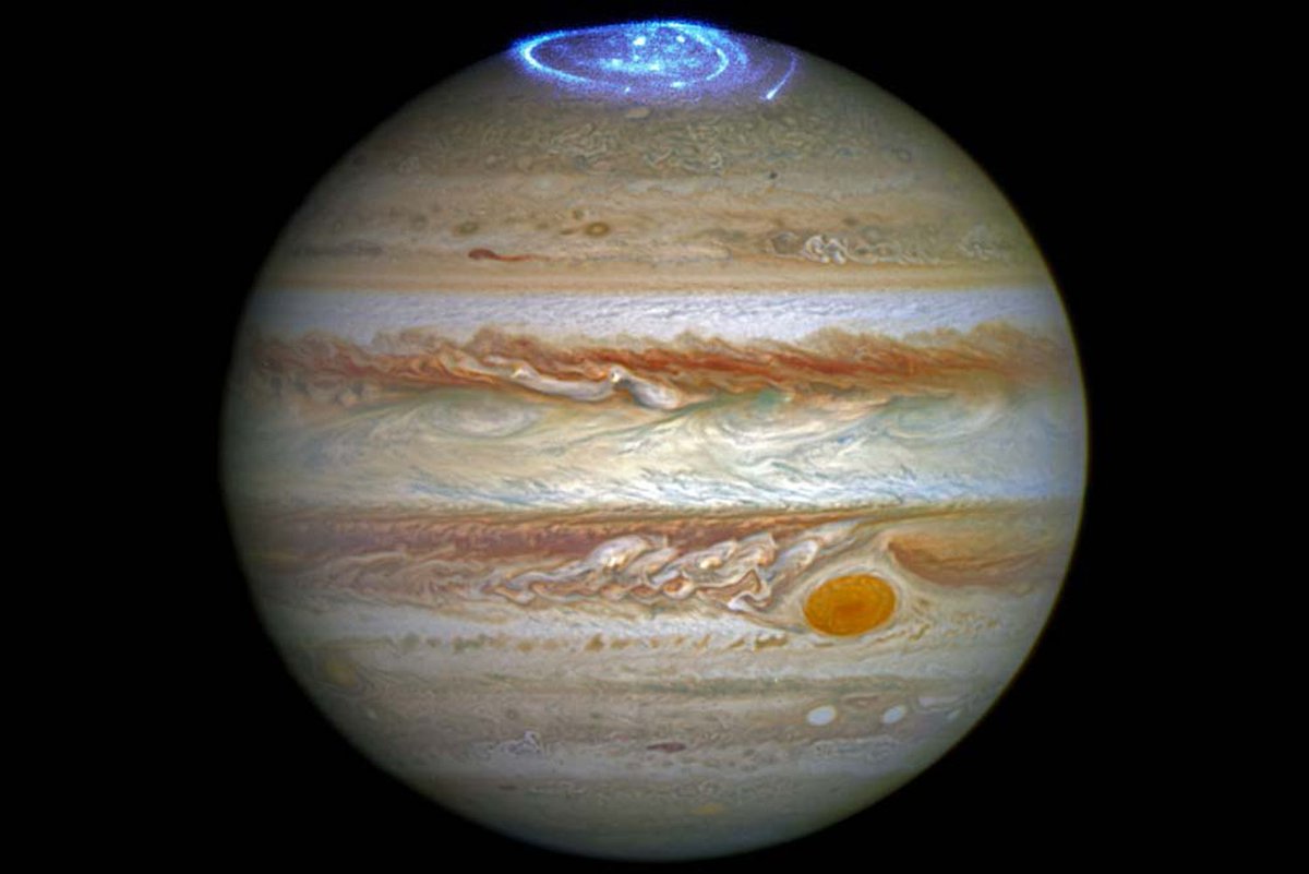 SETIInstitute's tweet photo. How #Jupiter Is Helping the Hunt for Habitable Alien Worlds - Astronomers used their knowledge of Jupiter's magnetic field to model what kinds of radio signals might be emitted naturally by the fields of smaller, rocky worlds. | @SPACEdotcom @UVA https://t.co/EkBtmVCsWe #aas232 https://t.co/Q6A6rOLsSF