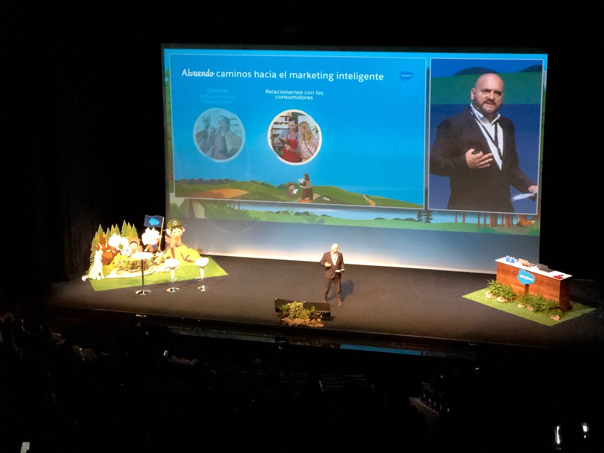 RomanJorgeA's tweet image. #salesforceBCN gracias a los más de 1000 trailblazers que nos han acompañado #SALESFORCE