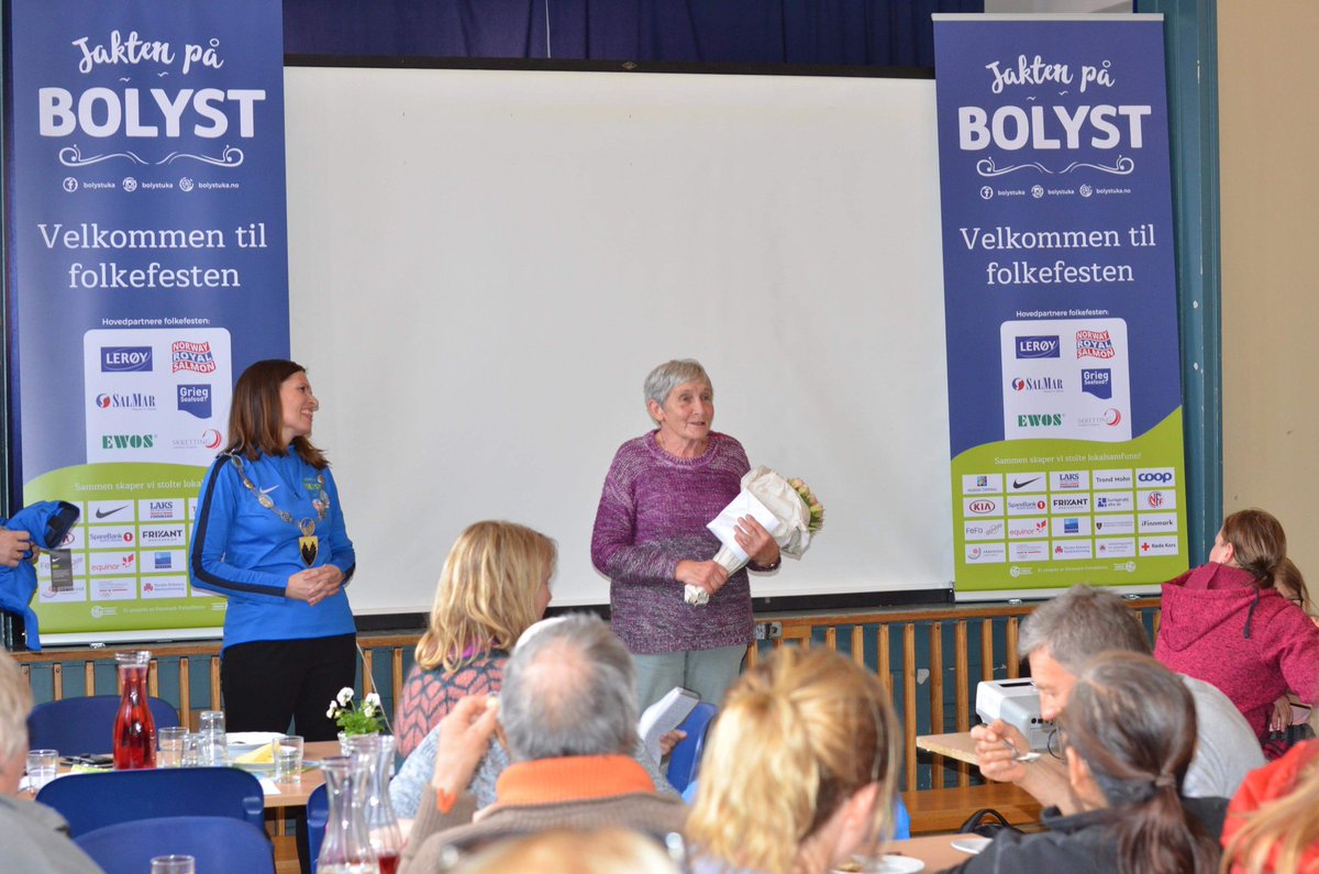 Lebesby kommunes kulturpris tildeles en ildsjel som er aktiv i foreningslivet i kommunen; Marit Myre. Vi gratulerer 🎉 #Lebesbykommune #Bolystuka @Finnmarkfylkeskommune