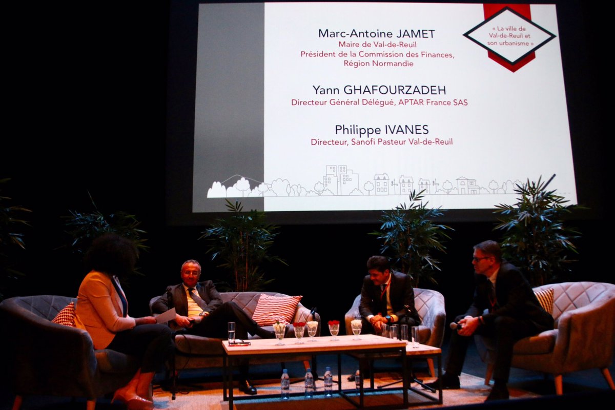 MA_Jamet's tweet photo. Ce soir, Théâtre de l’Arsenal, à Val-de-Reuil, avec le Groupe immobilier Amex et @BernardLeroy27, nous lançons la commercialisation des 22 grandes maisons des #lesjardinsdeblanche  Très belle opération. Dépêchez-vous ! Merci à Philippe Ivanes (Sanofi) et Yann Ghafouzadeh (Aptar). https://t.co/QYsECd8v5I