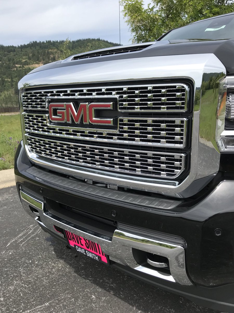 IMDaveErickson's tweet image. An onyx black 2018 @gmc Sierra Denali 2500 in the hills above Kellogg, Idaho thanks my friends at Dave Smith Motors. #drivedavesmith @davesmithmotors  #everymandriver #gmcsierra #gmcdenali