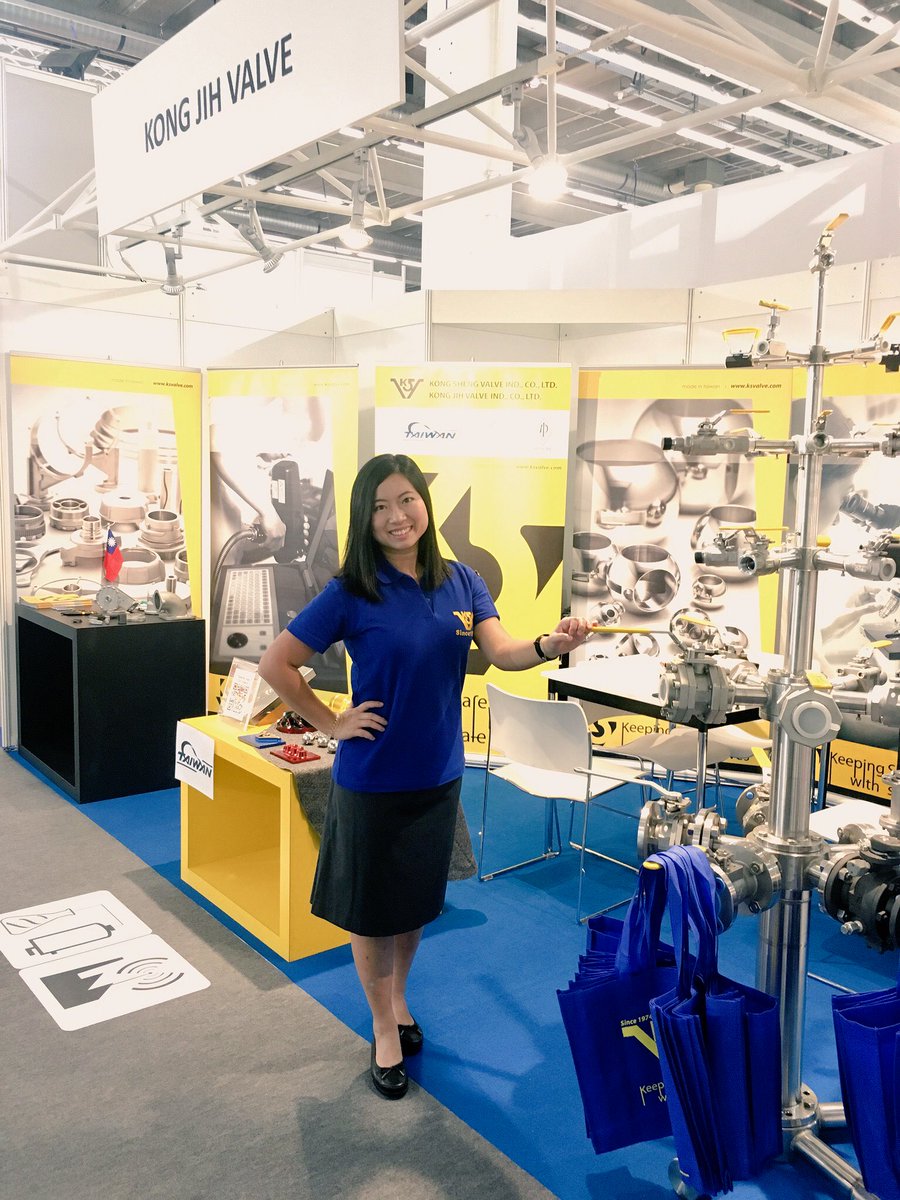 tangyahan's tweet photo. Hall 9.0 F75! Yes, I am here to #present Kong Jih #valve company. The valves for #Biochemistry and #flexible #industrial #produktion from #taiwan. #cool #tree https://t.co/W22Kpyn0ku