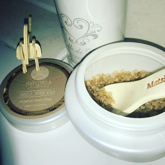 Beginning to feel like a dinosaur, stuck in a rut. Maybe it’s just winter... Because winter does not agree with me.
In the meantime I will dream of a holiday in the Kalahari 
#KalahariBathSoak 👌🏻
#MatsimelaBMW 
#MatsimelaHomeSpa 
<a href="/matsimelahomspa/">MatsimelaHomeSpa</a> ift.tt/2JKDkCL