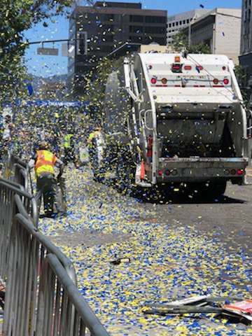 Oakland's tweet photo. Shout out to the incredible Public Works crew making sure that the streets of @Oakland are nice and clean after the #WarriorsParade! https://t.co/MBkT2Pk4Tj