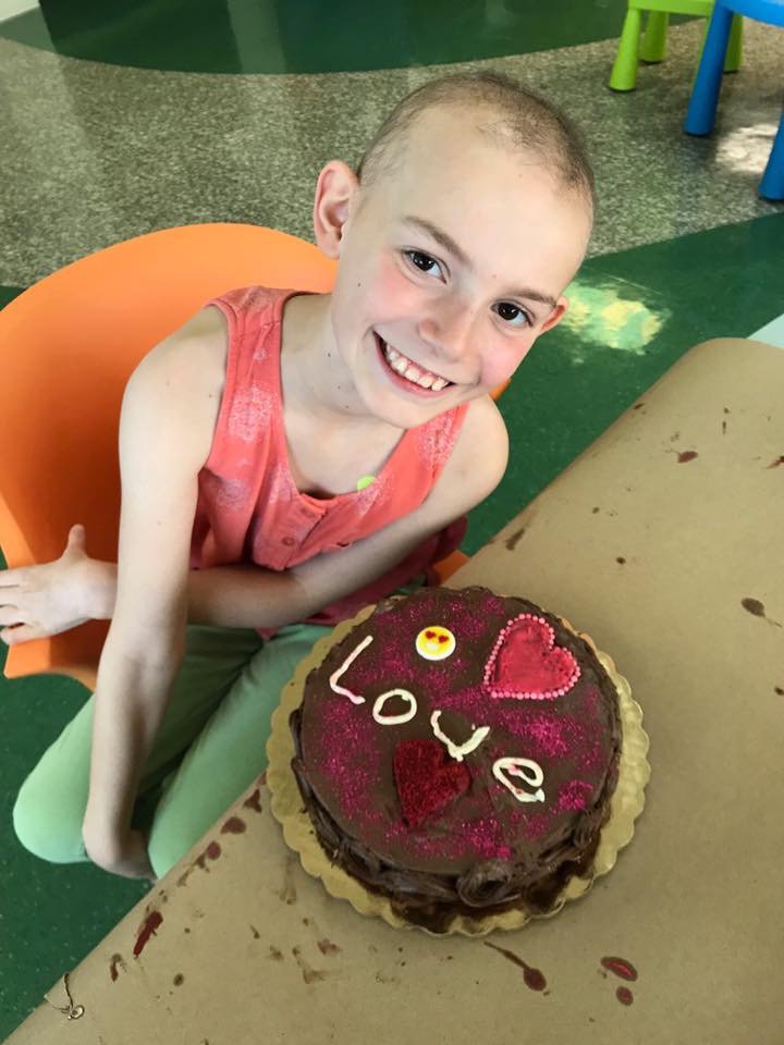 nmdp_org's tweet image. In 2016, Riley was diagnosed with Acute Lymphoblastic Leukemia (ALL) and is searching for her match.  Riley is known for her smile and positive attitude. Her family started #SpitForRiley to raise awareness and add donors to the registry. Have you joined? ms.spr.ly/6016r2Wvr