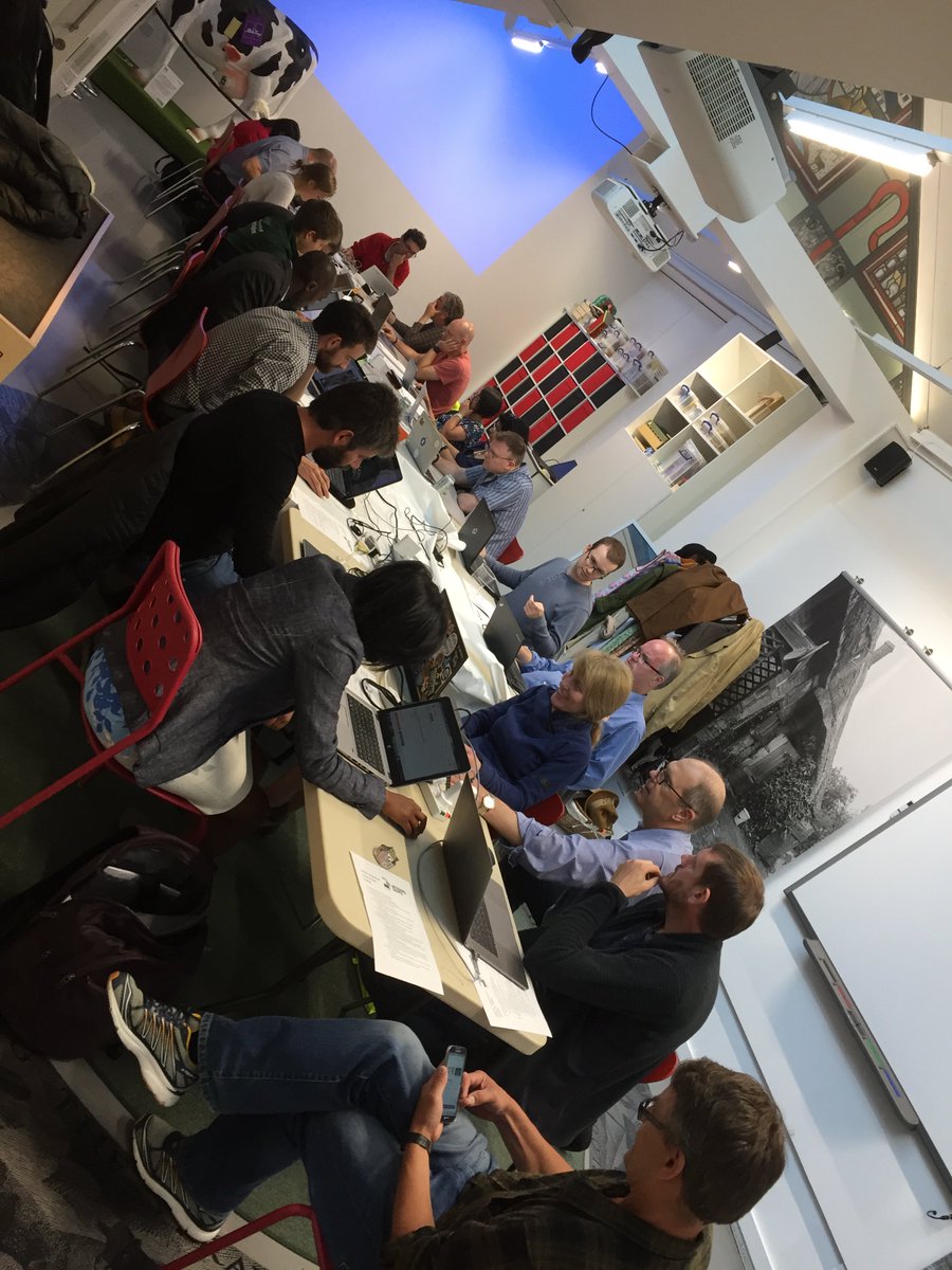 RDGGeekNight's tweet photo. Fantastic turnout for tonight’s #rdggeek @TheMERL supporting our friends at @TheMissingMaps #readingmapathon #themissingmaps #rdguk https://t.co/r2SlYK6kie