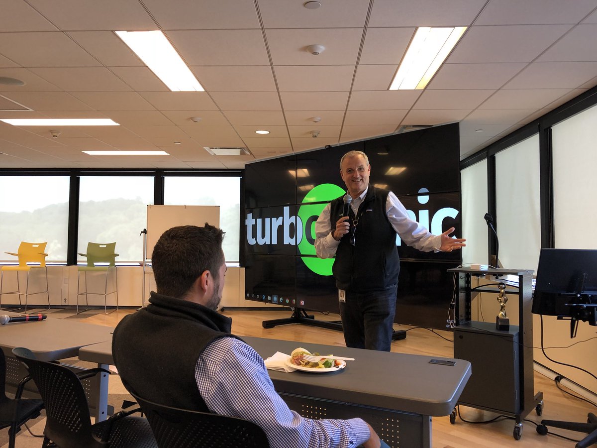 wpmayorroach's tweet photo. Great to stop by for a chat with the people of @Turbonomic one of the many companies located in our city this afternoon. A local success story and growing! Thanks for having me! https://t.co/GYtjY4PxYP