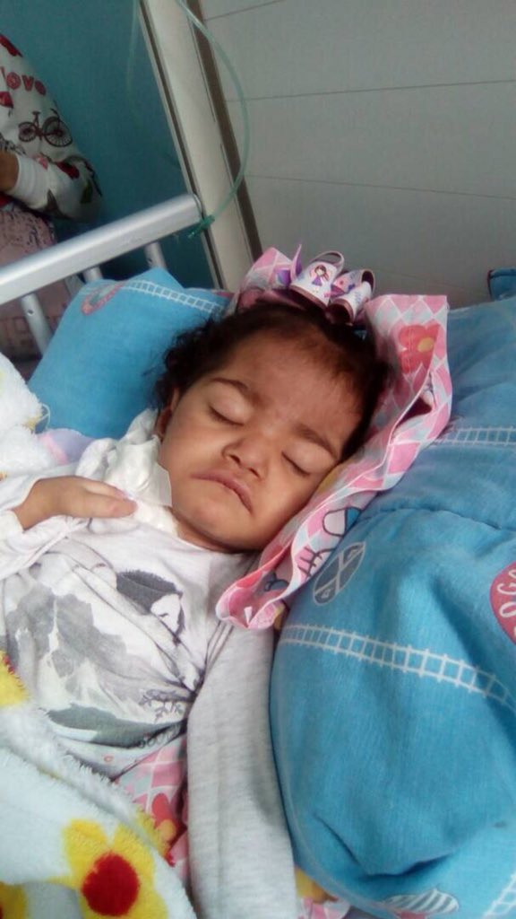 AnonMundial's tweet photo. 🆘🆘🆘#URGENTE🆘🆘🆘
Hoy 👶🏻bella quien sufre de cardiopatía y osteomelitis fue operada de la pierna izquierda y todo salió bien gracias Dios!🙏❤️ Le urge MORFINAS. Se encuentra en el JM. Cualquier #donación comunicarse con Génesis(su mamá) 
📞0412 5839517 @aconvida16 https://t.co/JiMMqNUudu