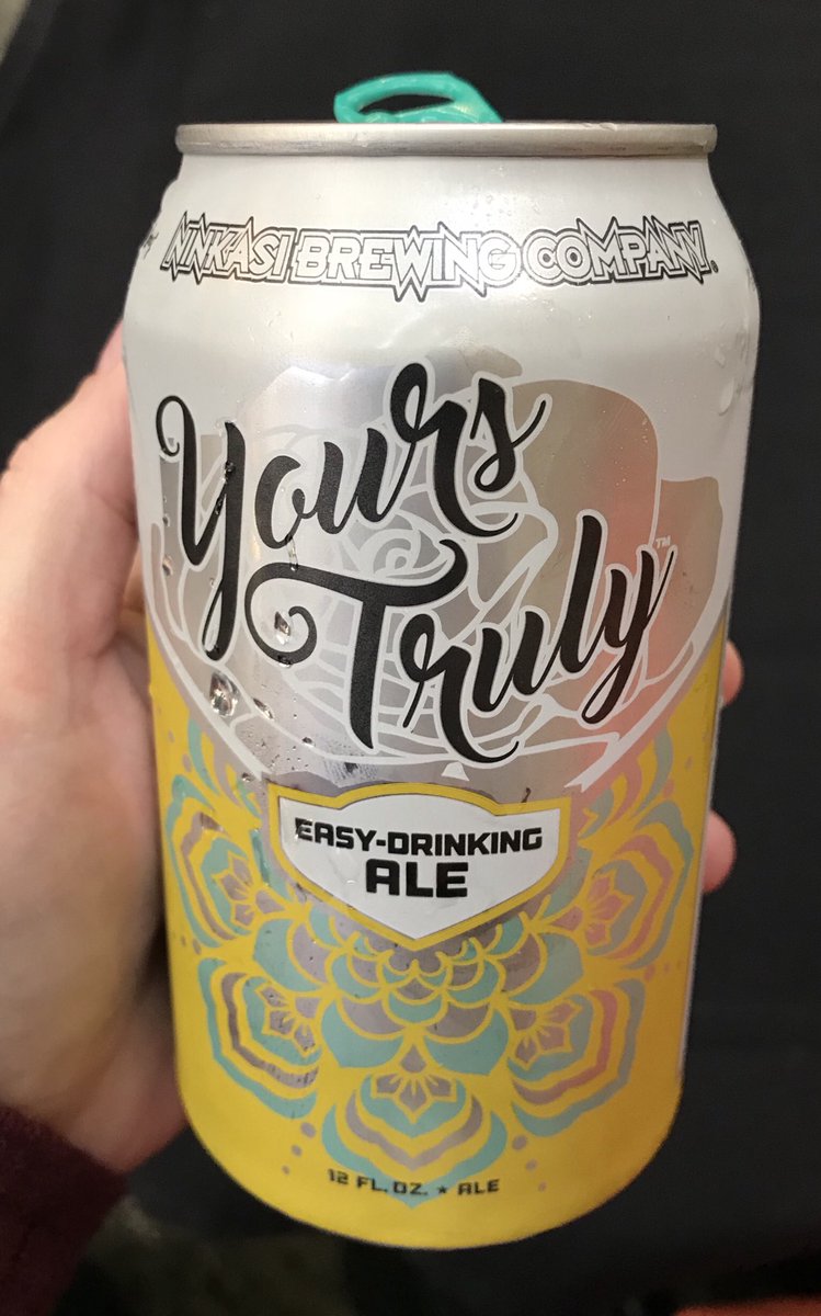 MacMyriad's tweet photo. Delicious beverage break before the closing keynote speaker: Wilson W. Smith III. #beerthirty #ninkasi #yourstruly #seizethebeer #eugeneYPsummit @NinkasiBrewing @EugeneYPSummit https://t.co/lViLXDgjQJ