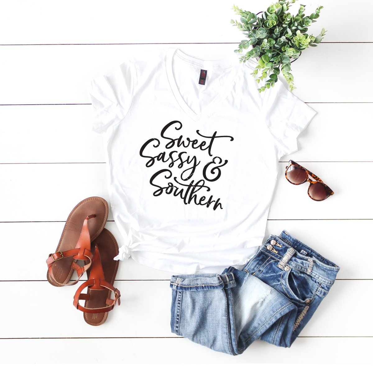 veryblessedc's tweet photo. Sweet Sassy & Southern SVG new in my Etsy Shop! Link in bio :)
.
.
.
.
#svgfiles #cricut #cricutmade #quotes #diy #diysvg #silhouette #etsy #etsysller #craft #crafting #cricutmade #etsylove #shirt #commercialuse
#sweetsouthernsassy #sweet #southern #sassy #south https://t.co/iubvqbebsS