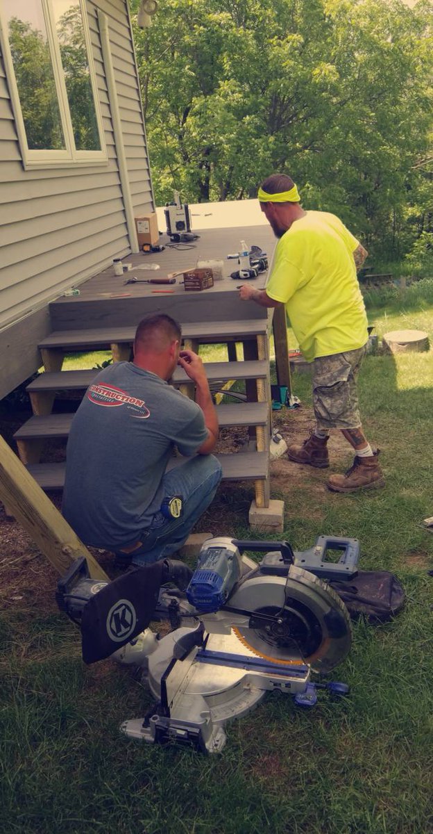 djspecialops's tweet photo. Decks Decks and more Decks #ConstructionSpecialties1stClass #NewConstuction #DeckBuilders https://t.co/JVjnfndBNM