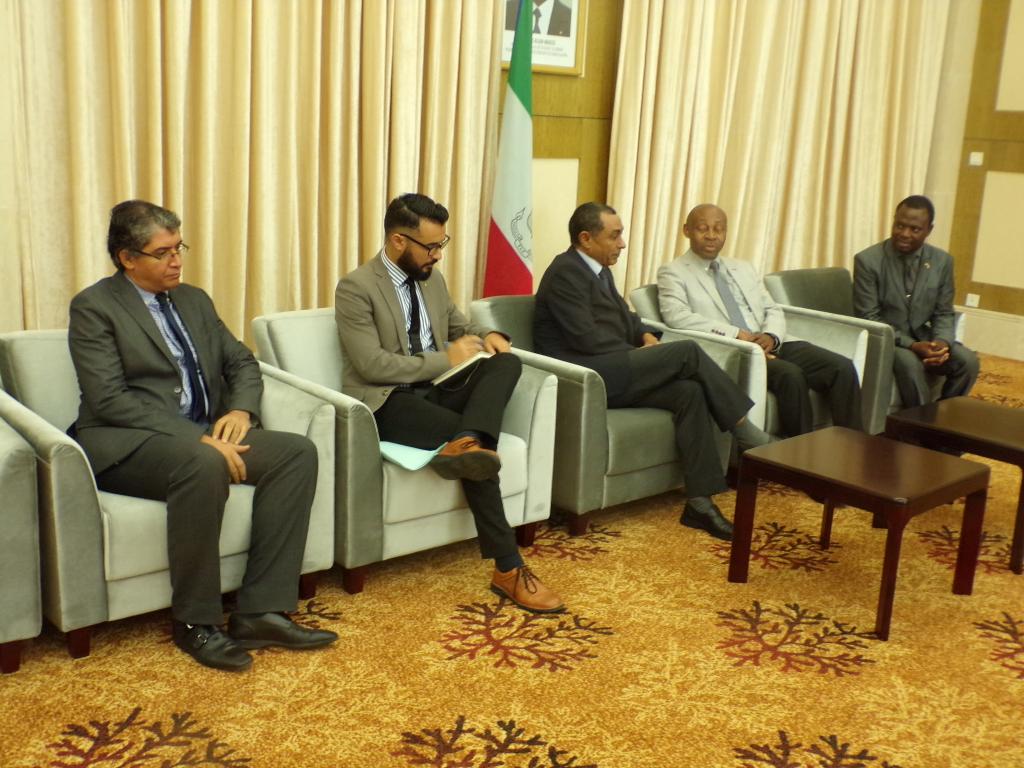 Ministerio de  Exteriores de Guinea Ecuatorial tweet media