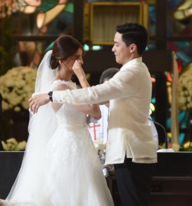 leyah_q's tweet photo. #ALDUBSabayTayo haharap sa ⛪ 

Kayo na po ang bahala Papa God.🙏

😌 https://t.co/qqzLksmZAL
