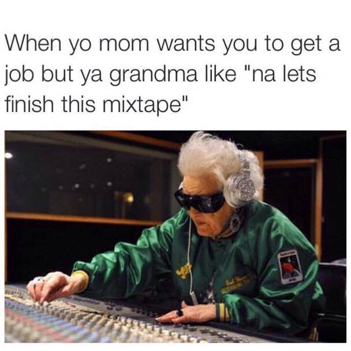 ClearLakeRecord's tweet image. Best Grandma ever?? 😂😂
#Clearlake #studiomeme #music #MEMES