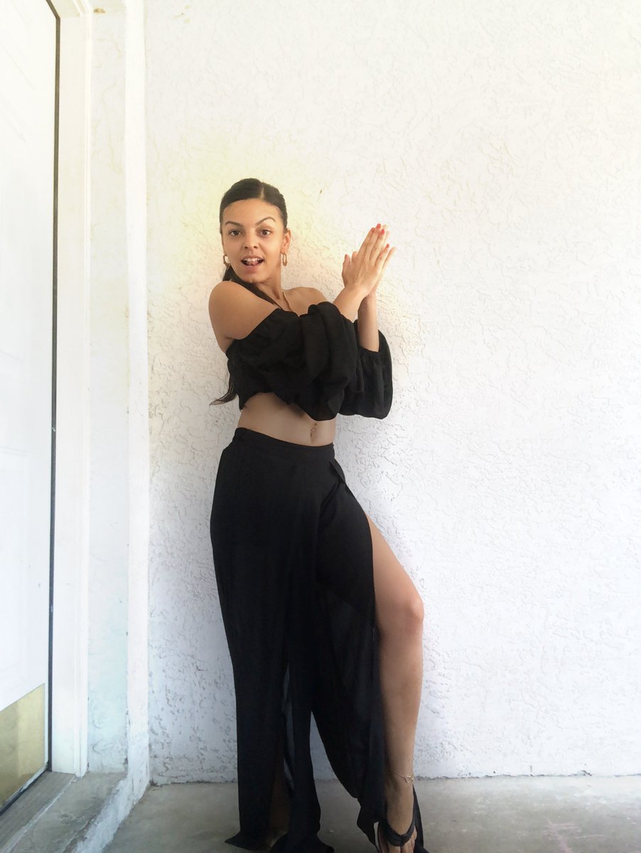 puregoddessev's tweet photo. 💃🏽💃🏽💃🏽 https://t.co/PS8zjuU2zv