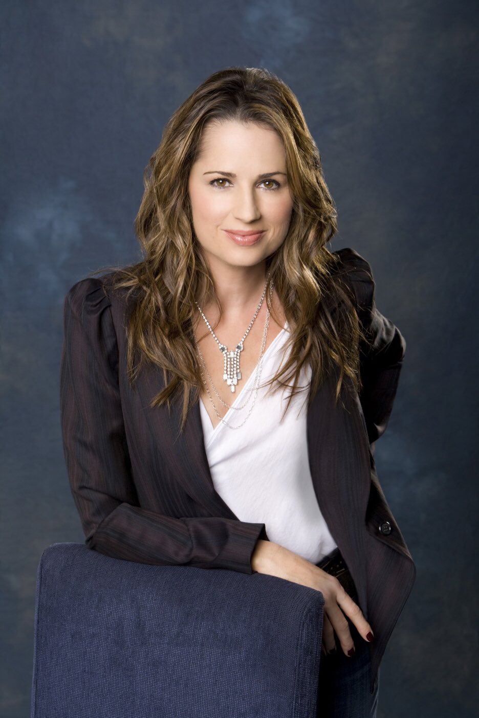    We wish a very happy birthday to Paula Marshall! ¡Feliz cumpleaños 