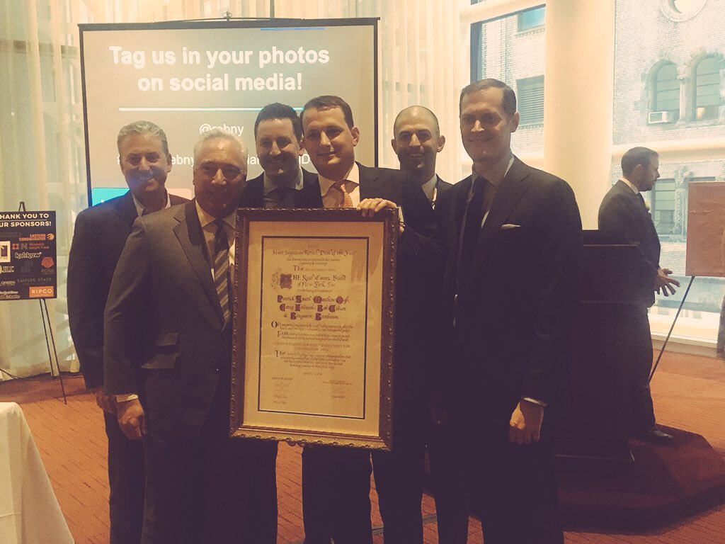 REBNY's tweet photo. Thanks again to our #RetailDOY sponsors! @CushWakeNYC @CushWake @EasternConsol  @MSkylineMGMT Kalikow, Empire State Realty Trust, @JRS_NYC @JLLNewYork @JLL @SLGreen @RipcoNY and Rose Associates #Retail https://t.co/zwuKMlF1bm