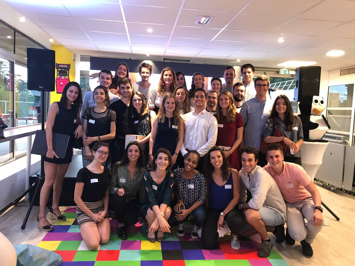 FabbriJulie's tweet image. Bcp d'émotions très différentes à gérer en ce soir de clôture semestre innovacteursm7 @Biz_Mediation #fierte #reconnaissance #nostalgiedeja #justwow #encoreencore merci infiniment à chacun d'entre vous d'être sorti de.vos.cadres