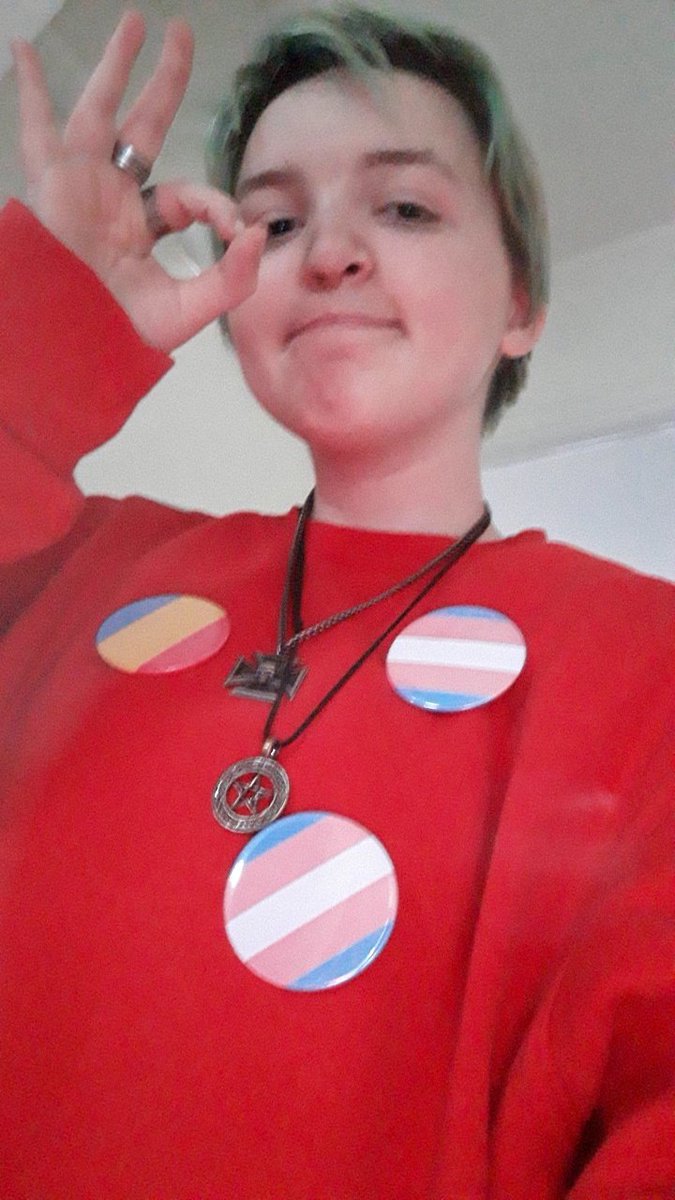 SaleHeretique's tweet photo. #JuneIsForQueer

Toujours autant irrécupérable https://t.co/0vkLIvSfta