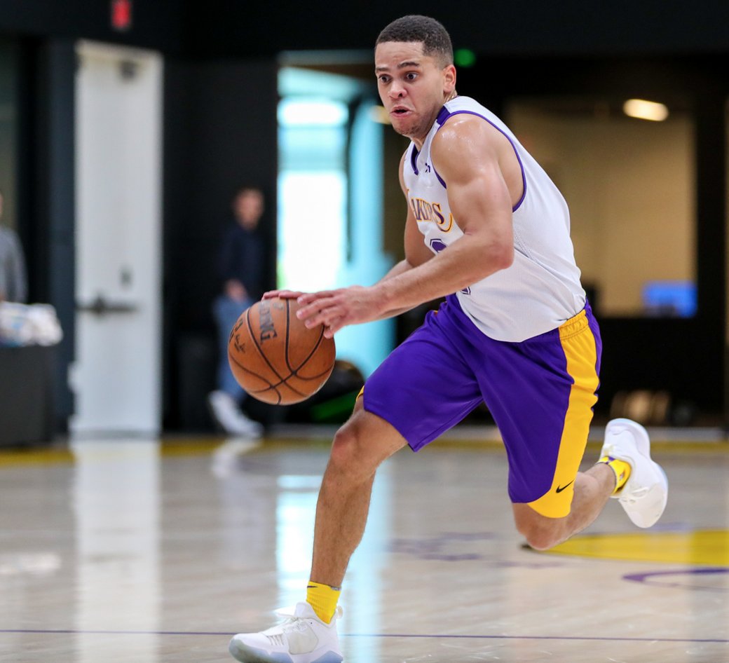 BaylorMBB's tweet photo. 📸 @ManuLecomte20 worked out for the #LakeShow today. #SicEm 🏀 #NextLevelBU https://t.co/4fxMwDyVBz