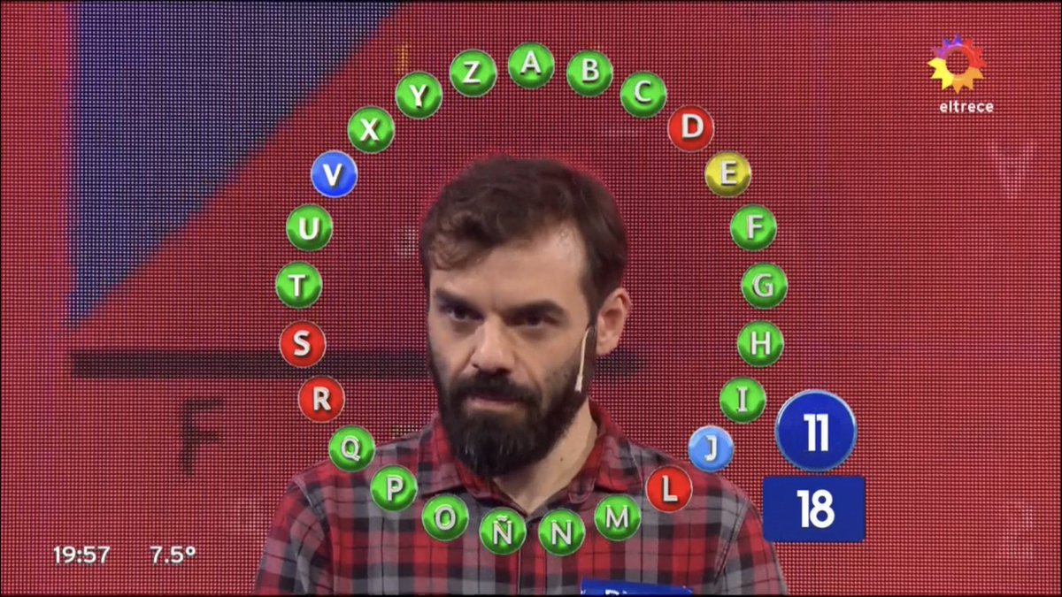 MoskitaMuertaOk's tweet photo. ✅ Para destacar el fenómeno de #Pasapalabra un programa sin barro, educativo y que encima mide. Picos de 11,4 para un ciclo que demuestra que en la tele no hace falta armar bardo para medir. https://t.co/1N30ZjtGn5