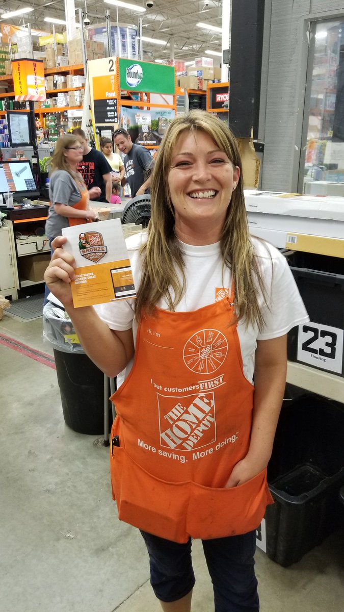 defranco1586's tweet photo. Kendra just hit her 1st bronze milestone!  Diamond her she comes. @PjacksonHD3819 @linda7664 @sours25 @wendyrr7 https://t.co/1k4YoodM9L