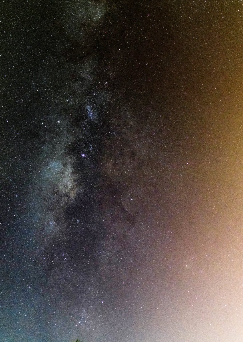 My first Milky Way of the year. 😁 🌟🌟 #milkyway #nikon #malaysia #night #ramadan #astrogirl #astrophotography #yourESA #universe #galaxy