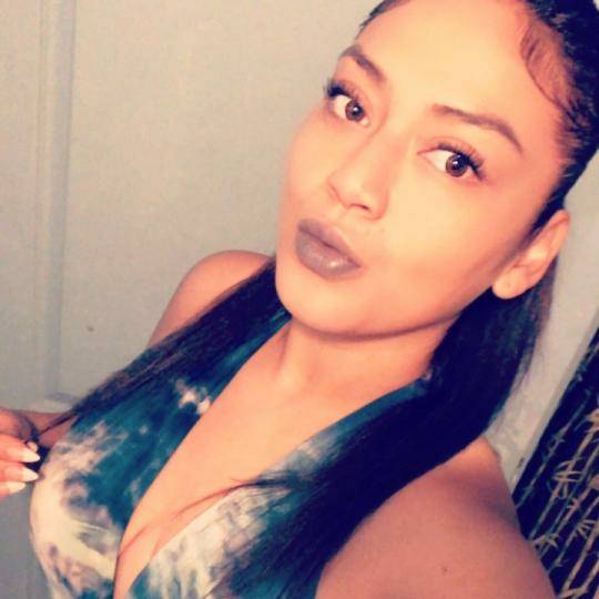 Mr_Middl3finger's tweet image. 🙌 YASSS It's time for a great show Candyluvdaone🤑:I’m bck #letsgetto
liveme.com/share/index_li…