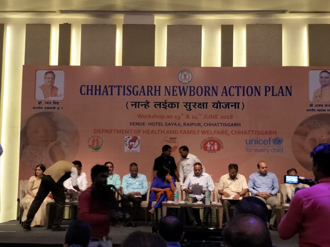 HealthCgGov's tweet photo. H'minister @ajaychandrakar has inaugurated the C-NAP workshop in @Raipurdist. It's a brainstorming session to plan out better action, plan to fight against neonatal and infant mortality . https://t.co/9CQt0UBgI9