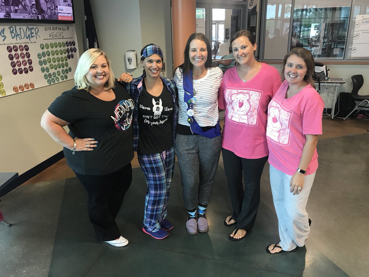 BBaucke10's tweet photo. Day 2 - PJ Day! #ettf #hcspdl  @wncook @JenSnyderArt @mquillen22 @afintodd https://t.co/H3CCbvvRuG