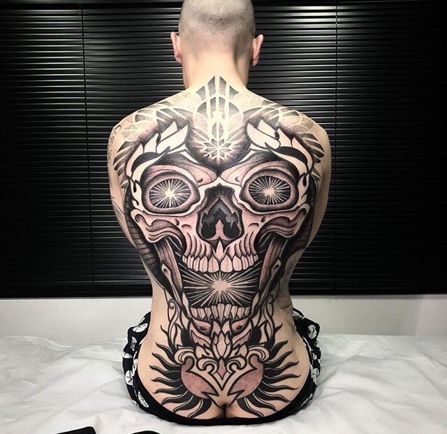Tat2Collective's tweet photo. See more tattoos and models at
https://t.co/6Nt08zQZcz
Artist: Melow Perez

#tattoo #tattooartist #tattooart #inked #tat #tattoos #ink #tatted #guyswithtattoos #girlswithtattoos #girlswithink #sleeve #blackandgrey #blackandgreytattoo #inkaddict #tattoolove #tattoooftheday #skull https://t.co/xtCZRTTYCV