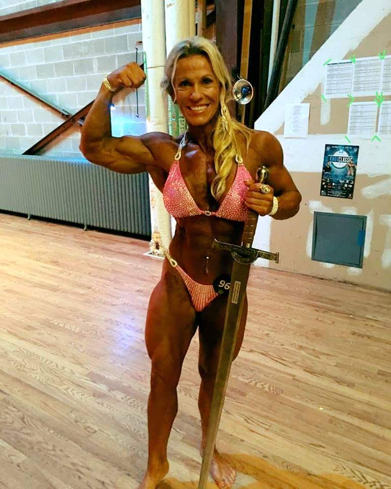 JudyGaillard's tweet photo. Congratulations to athletes that competed in the #NpcTN #BattleAtTheRiver! Especially @totalbodynation athlete Brenda King! She earned1st pl Womens BB & OVERALL! 2 for 2! So proud of her!
On to Chicago!
Stage Photo Credits : Alex Byars with @MarkMasonMedia for @NPCNewsOnline https://t.co/fVgunaxDRG